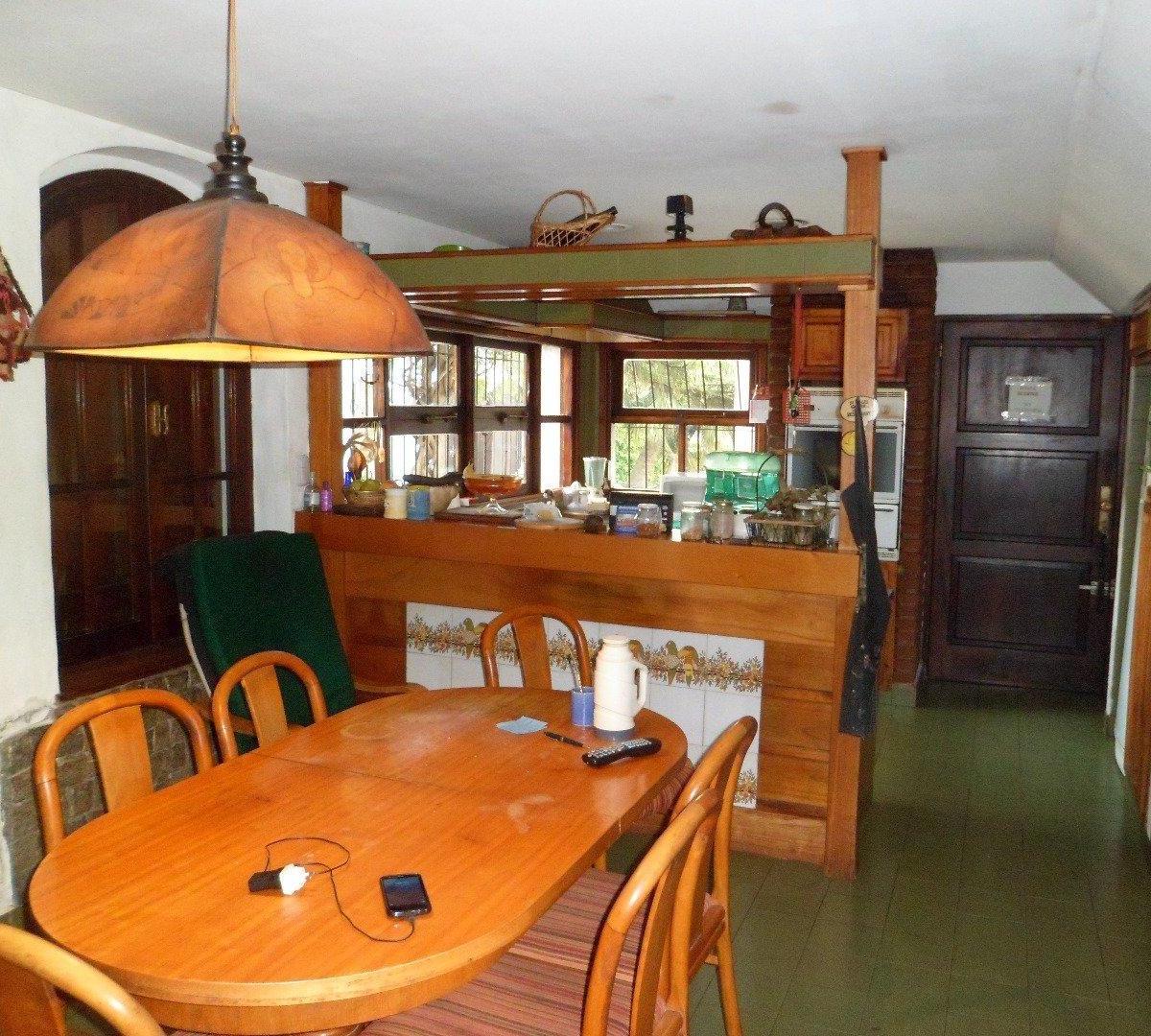 Excelente Casa en Venta Bº Residencial Divino Rostro 4