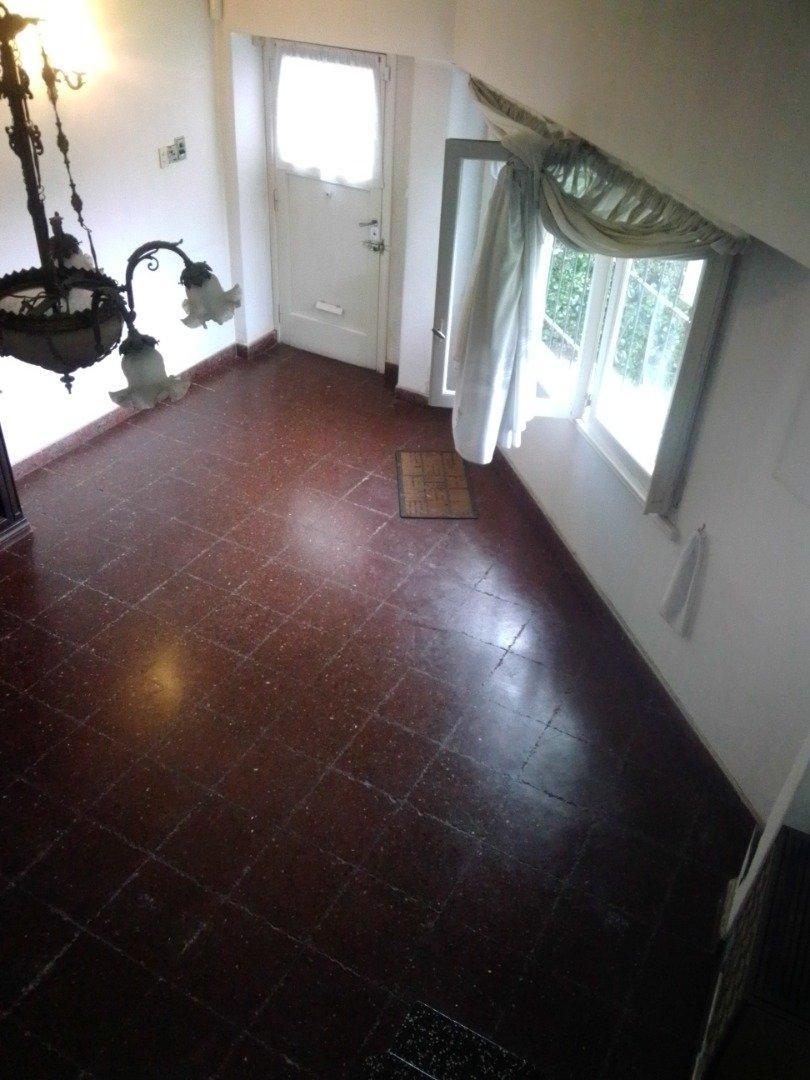 Vendo Duplex con Renta: Barrio San Carlos: Familiar o Apto Profesional! 2