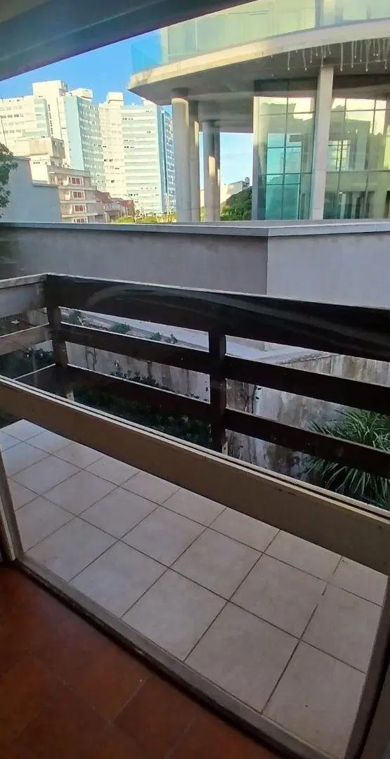DEPARTAMENTO EN ALQUILER, DOS AMBIENTES CON COCHERA, PLAYA VARESE. 4