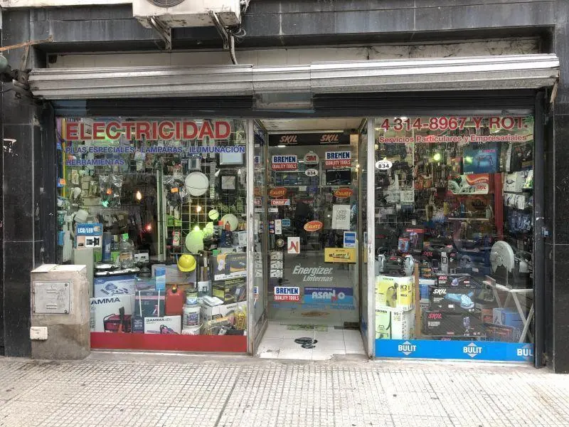 OPORTUNIDAD, LOCAL EN VENTA CON RENTA - CENTRO MICROCENTRO 1