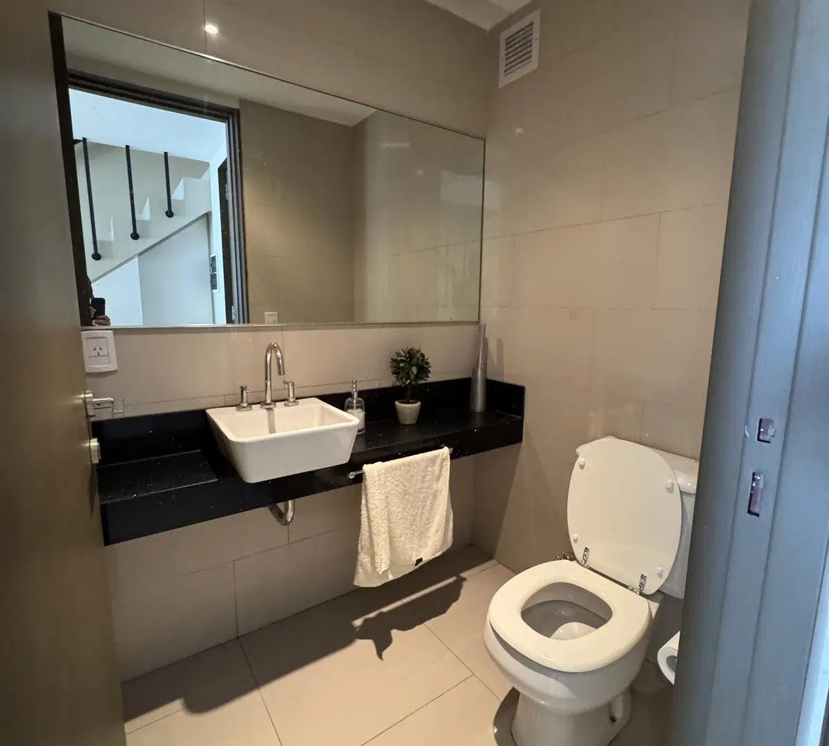 Exclusivo Penthouse – 125M2 - COCHERA - 3 BALCONES - impecable - amoblado - piscina 8
