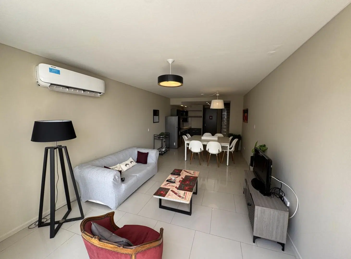 Exclusiva  - Terraza - 2 BALCONES - impecable - amoblado  o vacio - piscina – COCHERA CUBIERTA 4