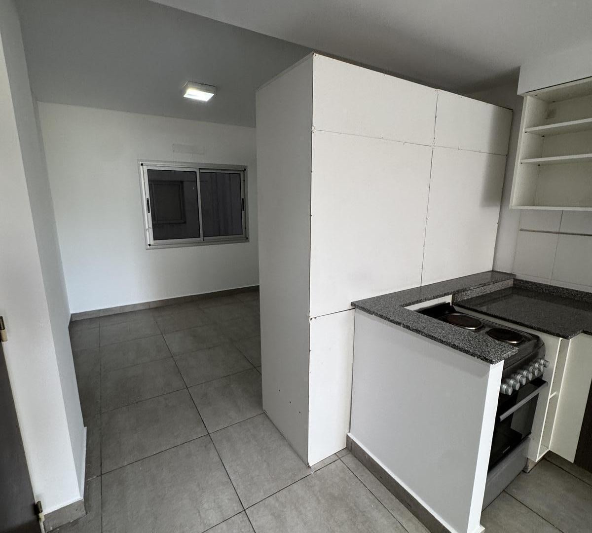 Foto de mono ambiente super amplio - 52m2 - balcón - aire acondicionado, imagen 4