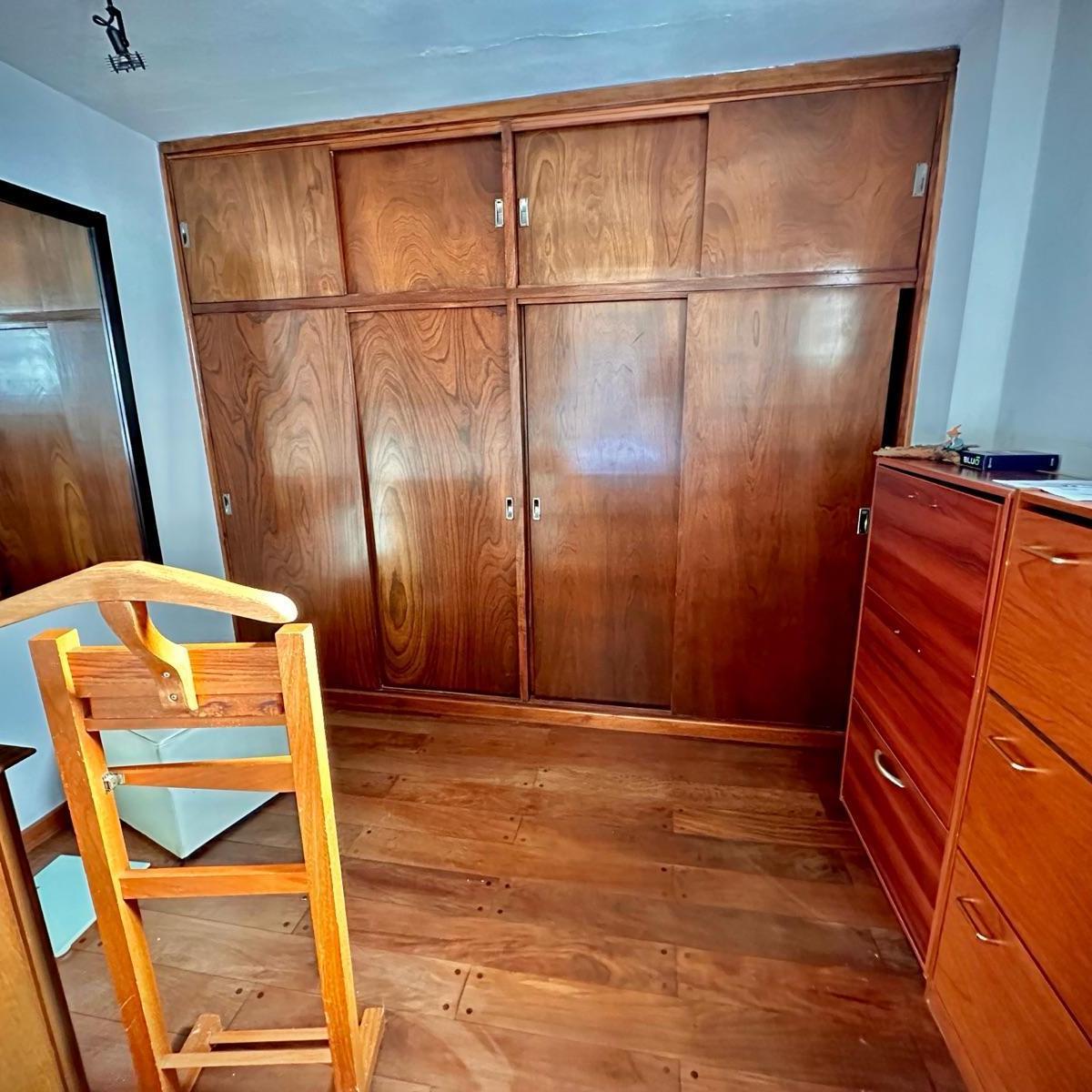 Venta Casa en Barrio San Carlos! 5