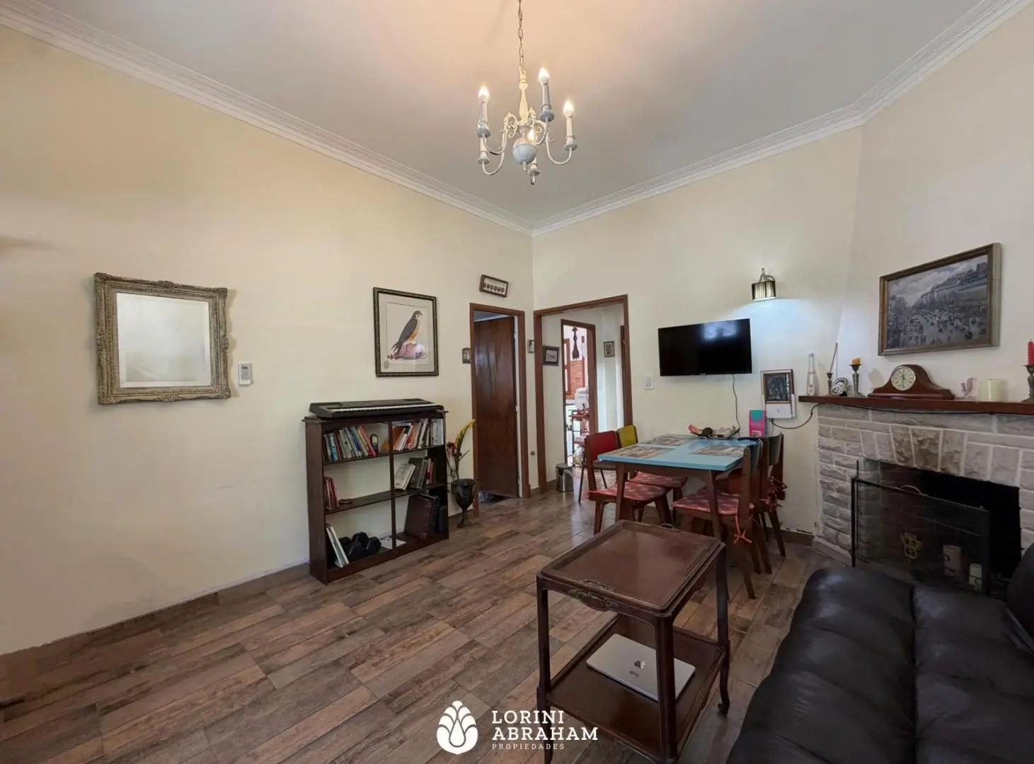 VENTA CASA 4 AMB. C/ PATIO Y PARRILLA ZONA STELLA MARIS 5