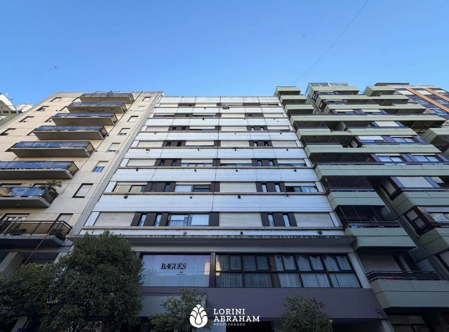 VENTA DEPARTAMENTO 3 AMBIENTES AL FRENTE ZONA PLAZA MITRE 5