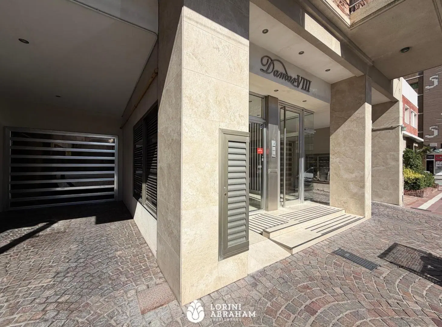 VENTA SEMIPISO 2 AMBIENTES CON BALCÓN LA PERLA 4