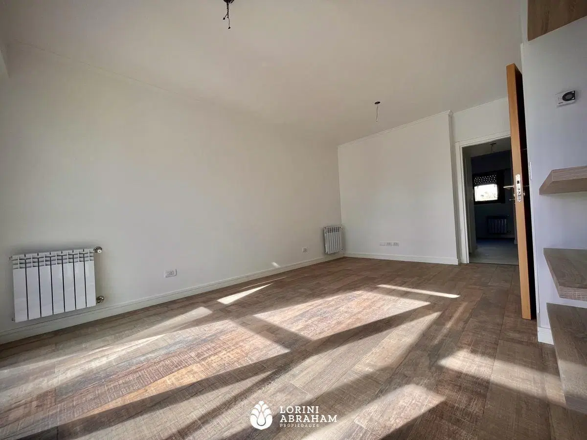 VENTA SEMIPISO 2 AMBIENTES A ESTRENAR GÜEMES 5