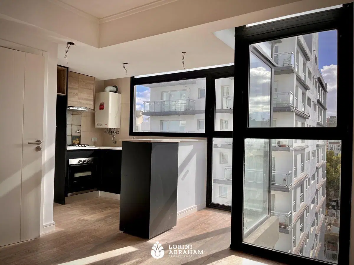 VENTA SEMIPISO 2 AMBIENTES A ESTRENAR GÜEMES 4