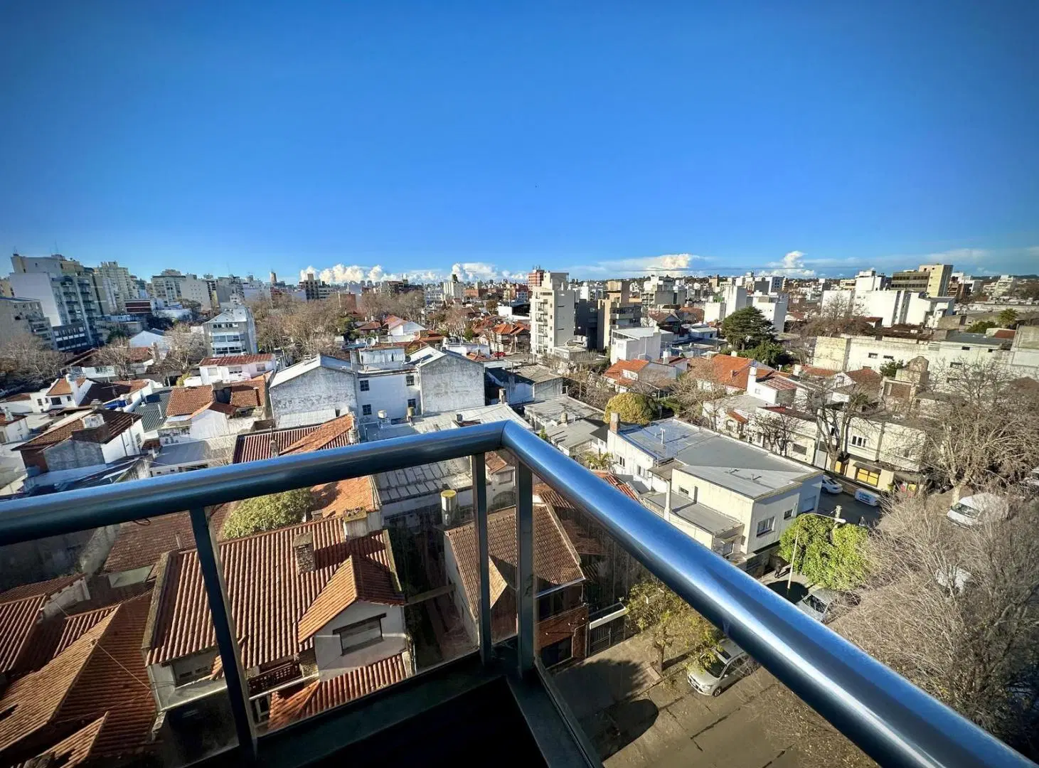 VENTA SEMIPISO 2 AMBIENTES A ESTRENAR C/ COCHERA PLAZA MITRE 5