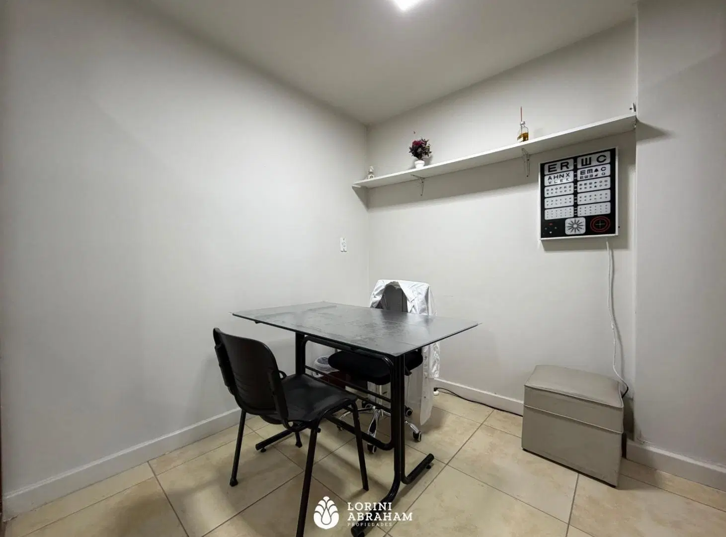 VENTA LOCAL APTO PROFESIONAL BARRIO LA PERLA 3