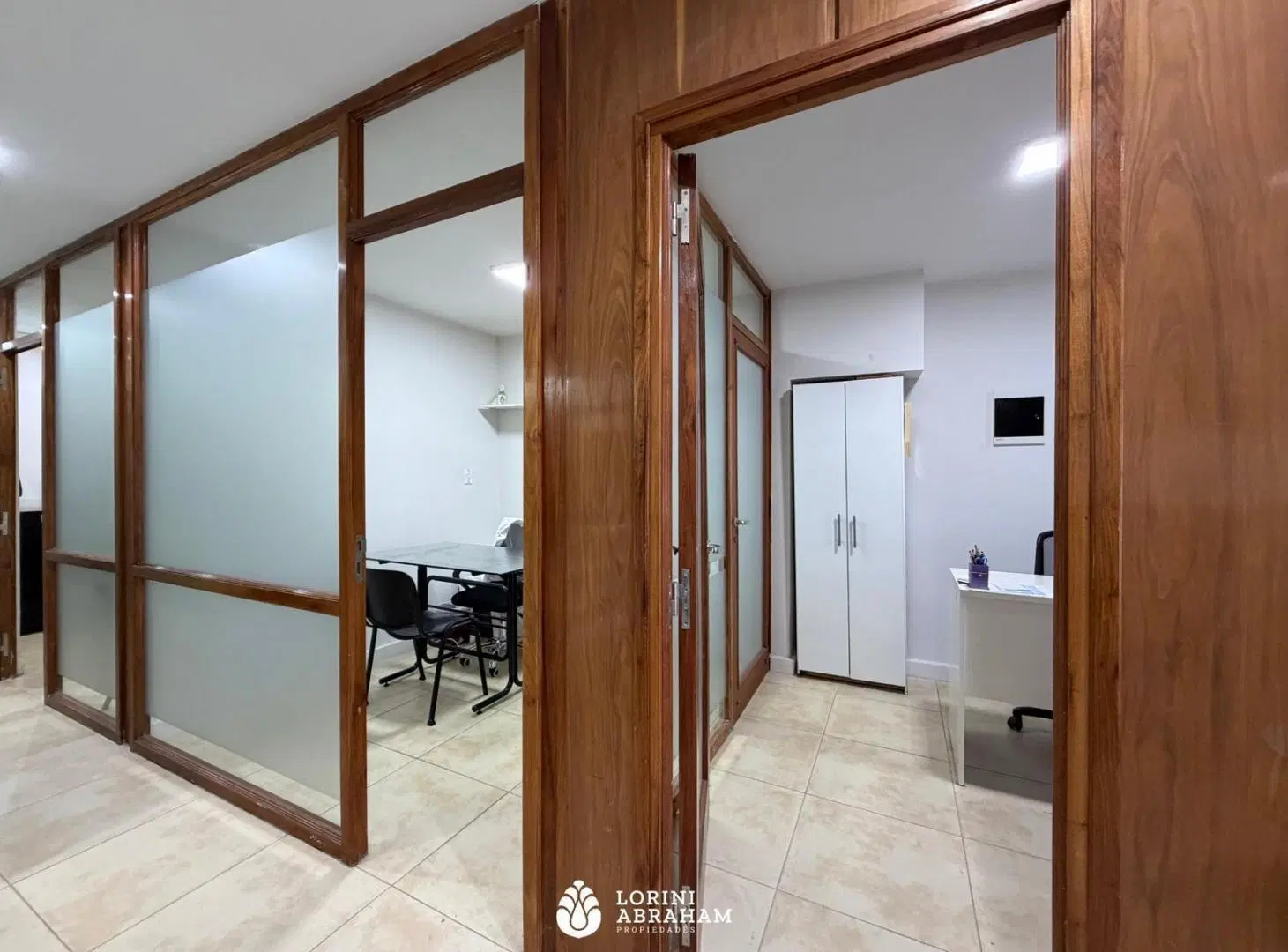 VENTA LOCAL APTO PROFESIONAL BARRIO LA PERLA 3