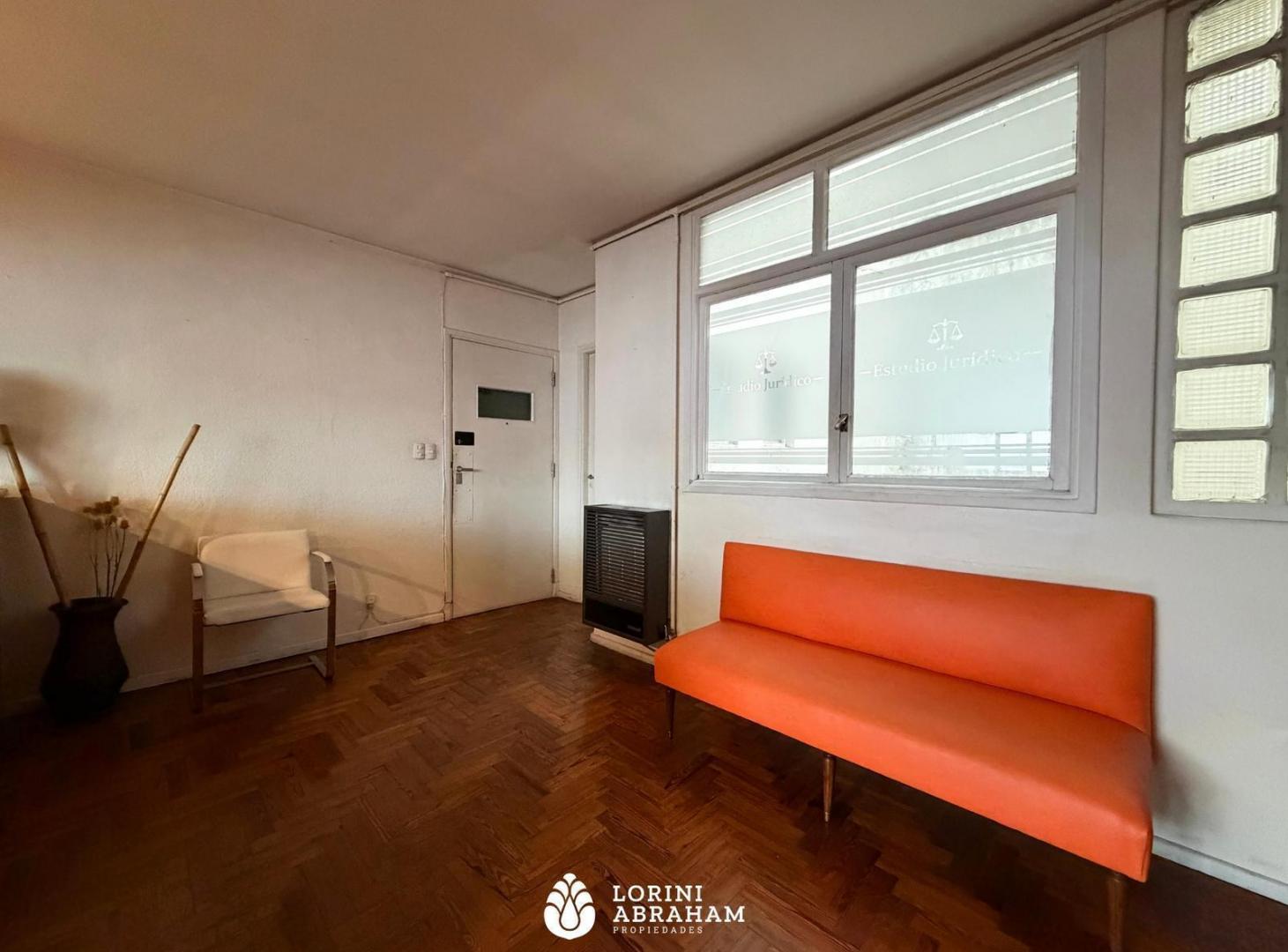 Foto de VENTA OFICINA APTO PROFESIONAL ZONA PLAZA MITRE, imagen 4