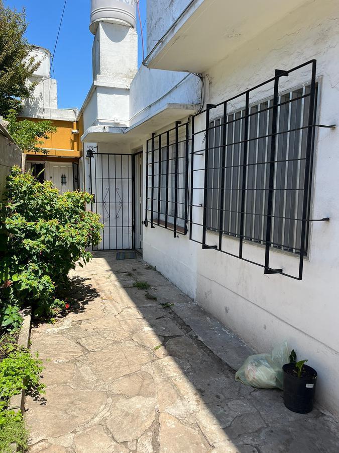 Foto de VENTA CASA EN PH 2 AMBIENTES ZONA DON BOSCO, imagen 1