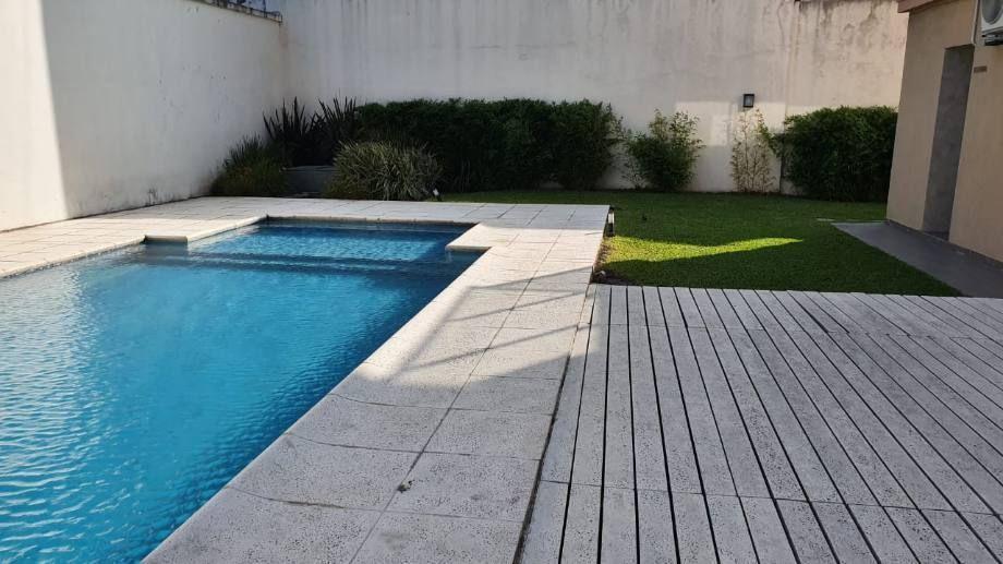 Foto de EXCLUSIVO DEPARTAMENTO 4 AMBIENTES EN VILLA BOSCH  2 COCHERAS CUBIERTAS, imagen 2