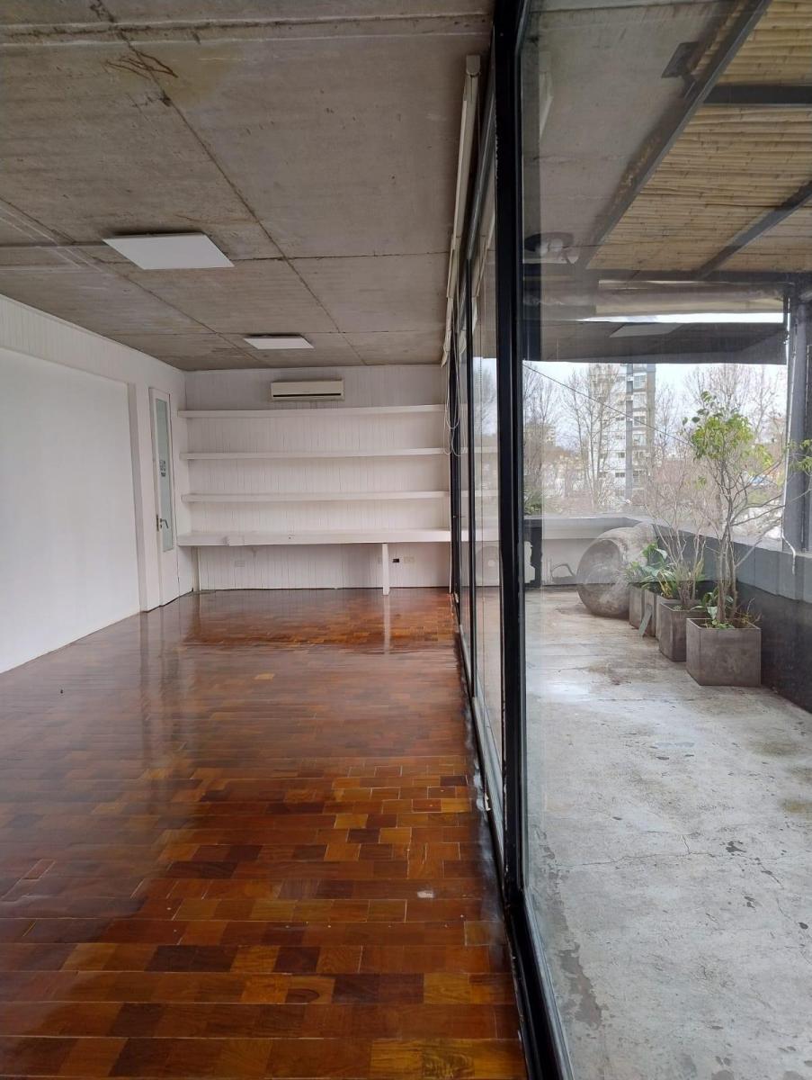Foto de EXCEPCIONAL EDIFICIO, imagen 3