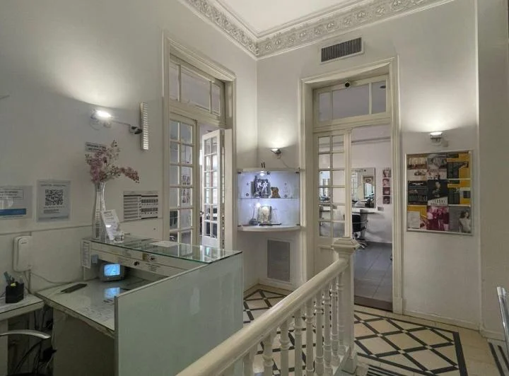 EXCELENTE OFICINA COMERCIAL EN PALERMO 5