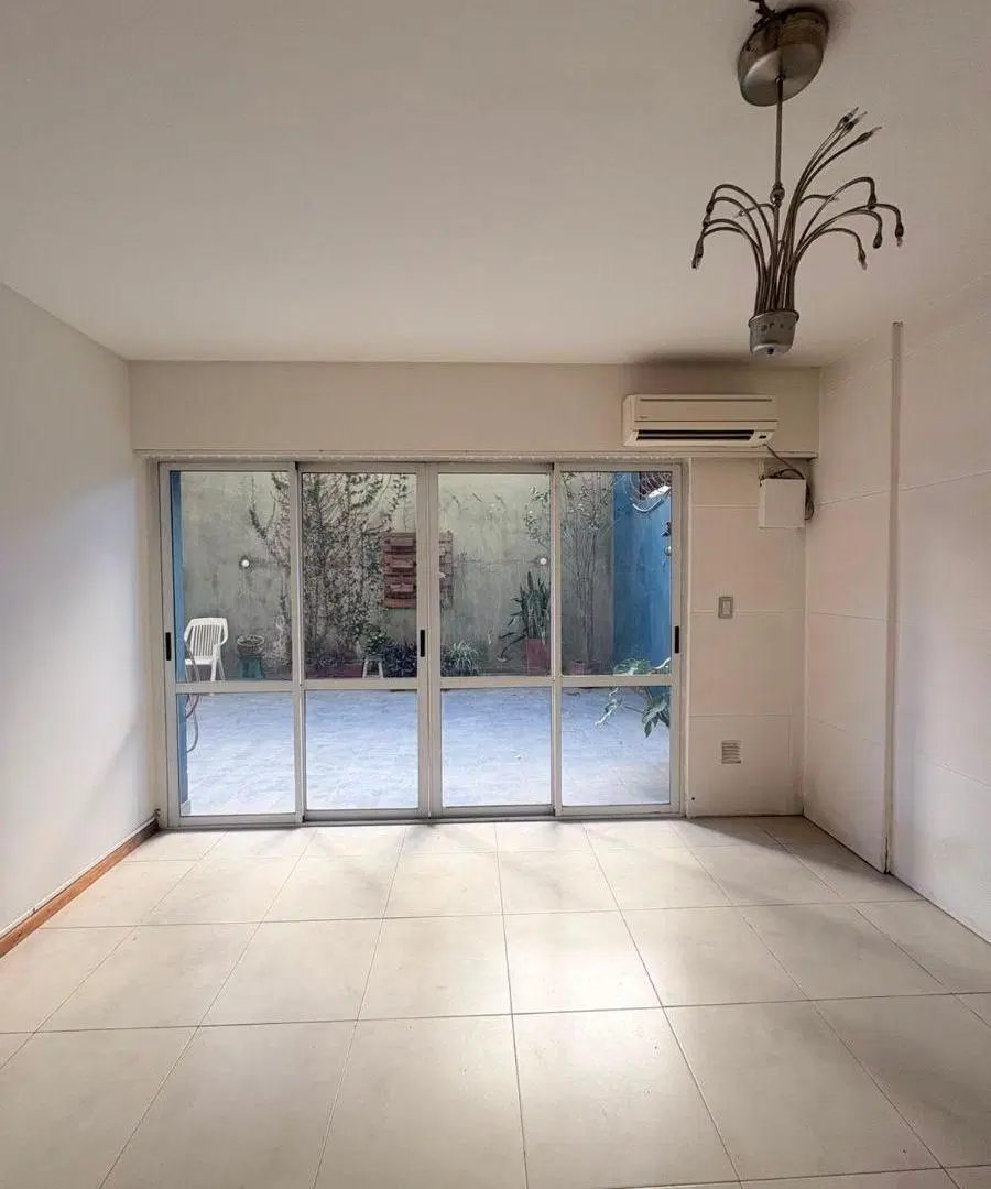 HERMOSO DEPTO 2 AMBIENTES - CON PATIO - ALMAGRO 3