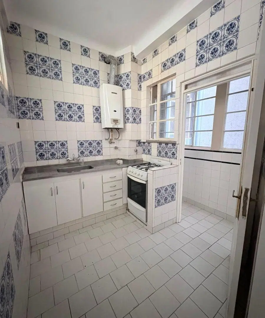 IMPECABLE DEPARTAMENTO 3 AMBIENTES - RECOLETA 5