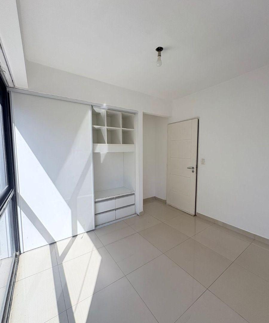 Foto de DEPARTAMENTO SEMIPISO 2 AMBIENTES - CONTRAFRENTE - VILLA CRESPO, imagen 4