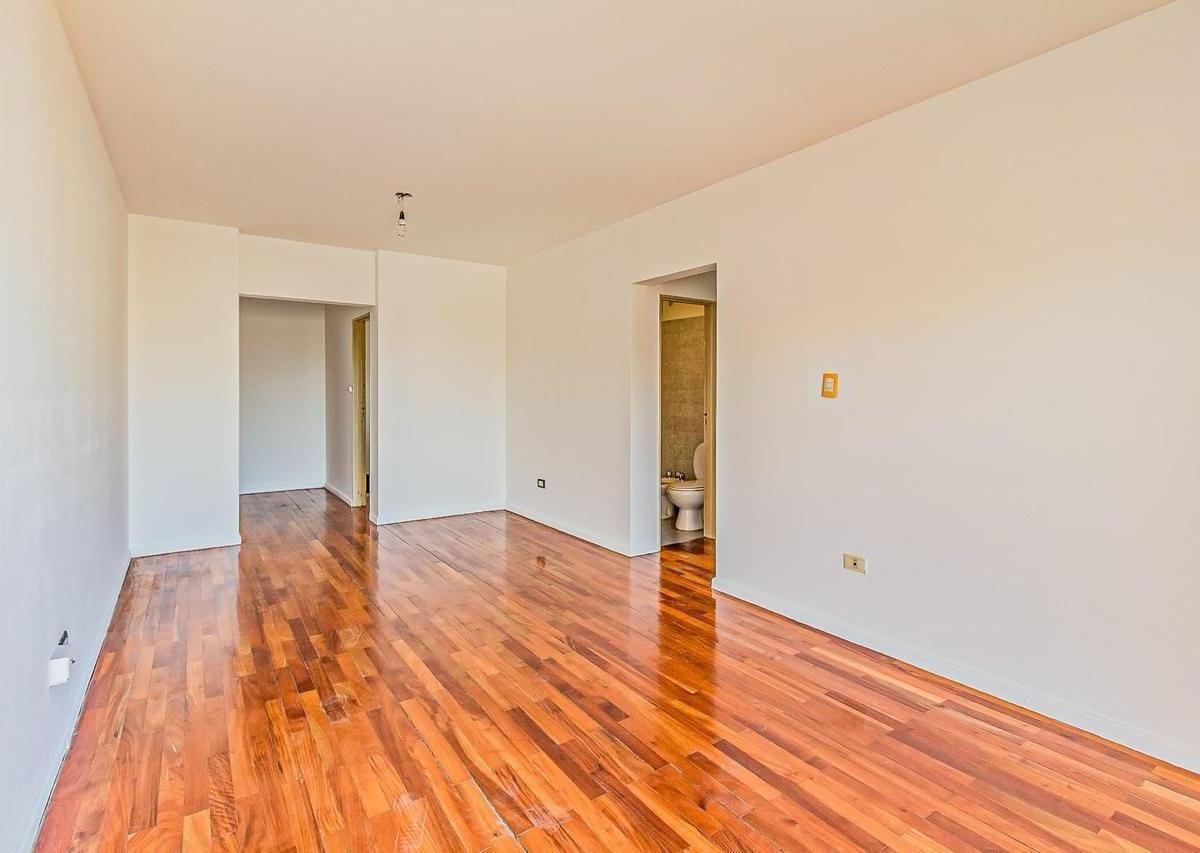 Venta 4 Amb. Muy Luminoso - Piso Alto Vista Panoramica - Impec 1