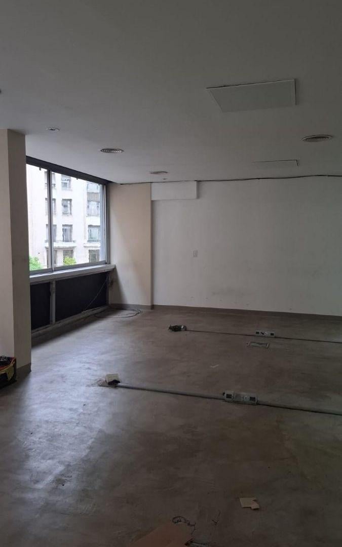 Oficina comercial de 235 m² en venta, San Nicolás