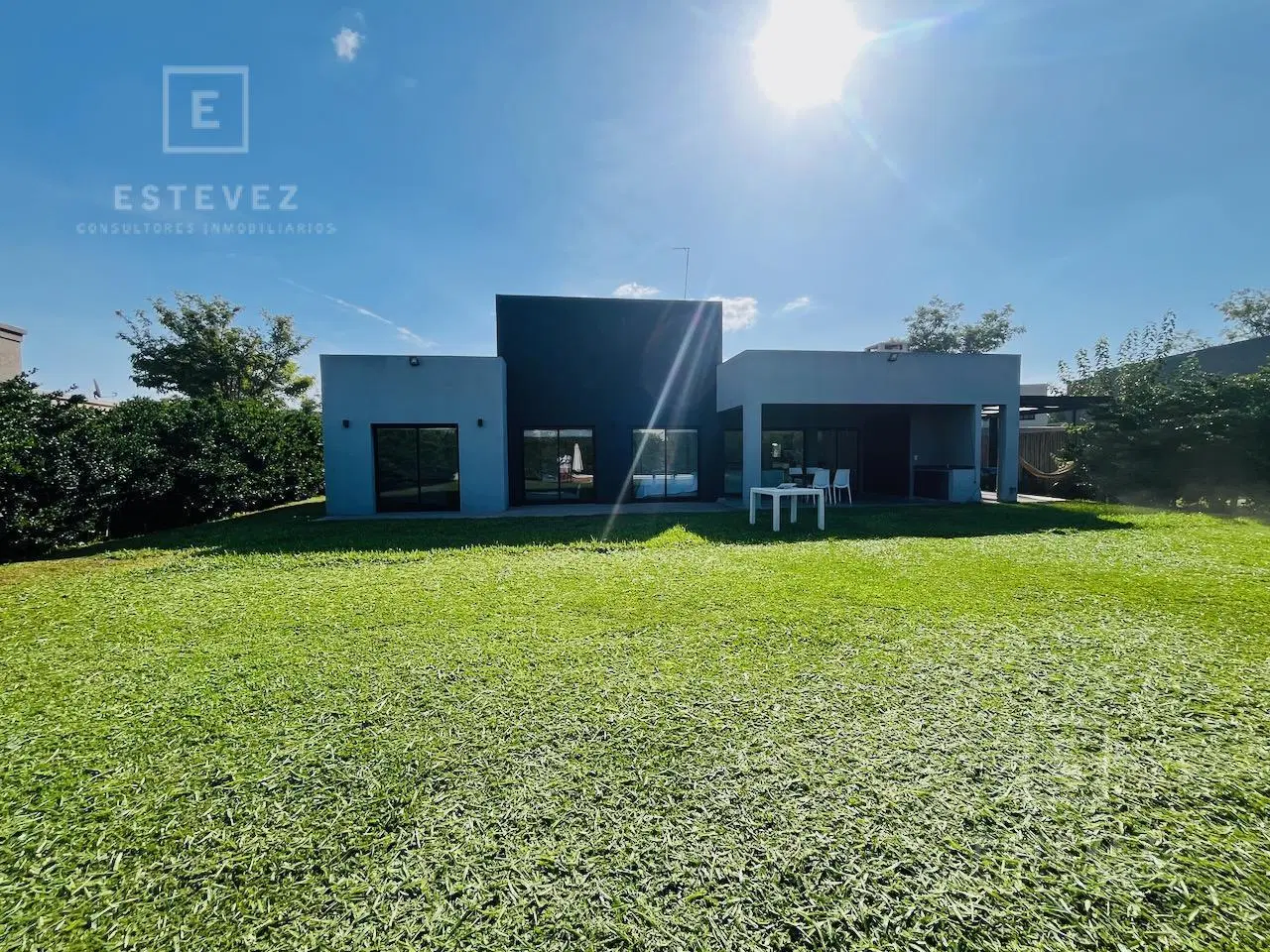 Casa en venta c/renta. 3 dormitorios, Pileta. Barrio Cerrado, Escobar 4