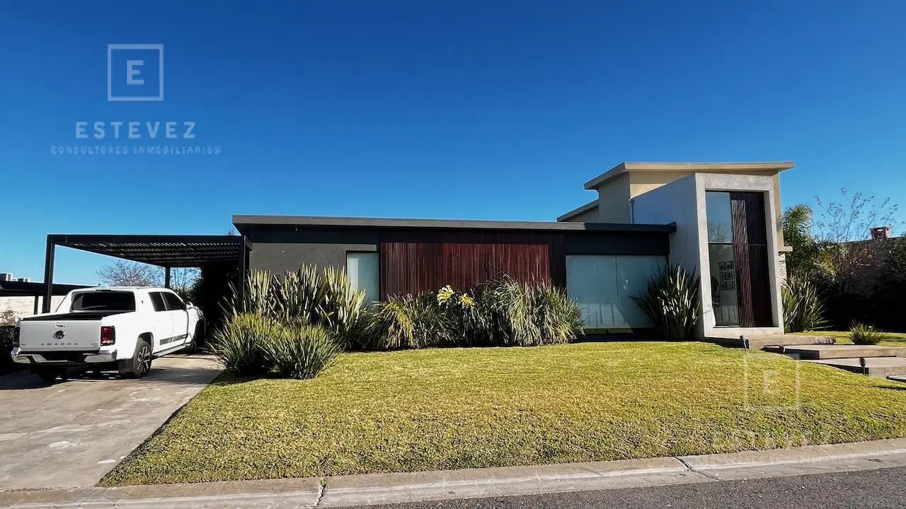 Casa en venta o alquiler con pileta, Barrio Cerrado, Escobar, GBA Norte 4