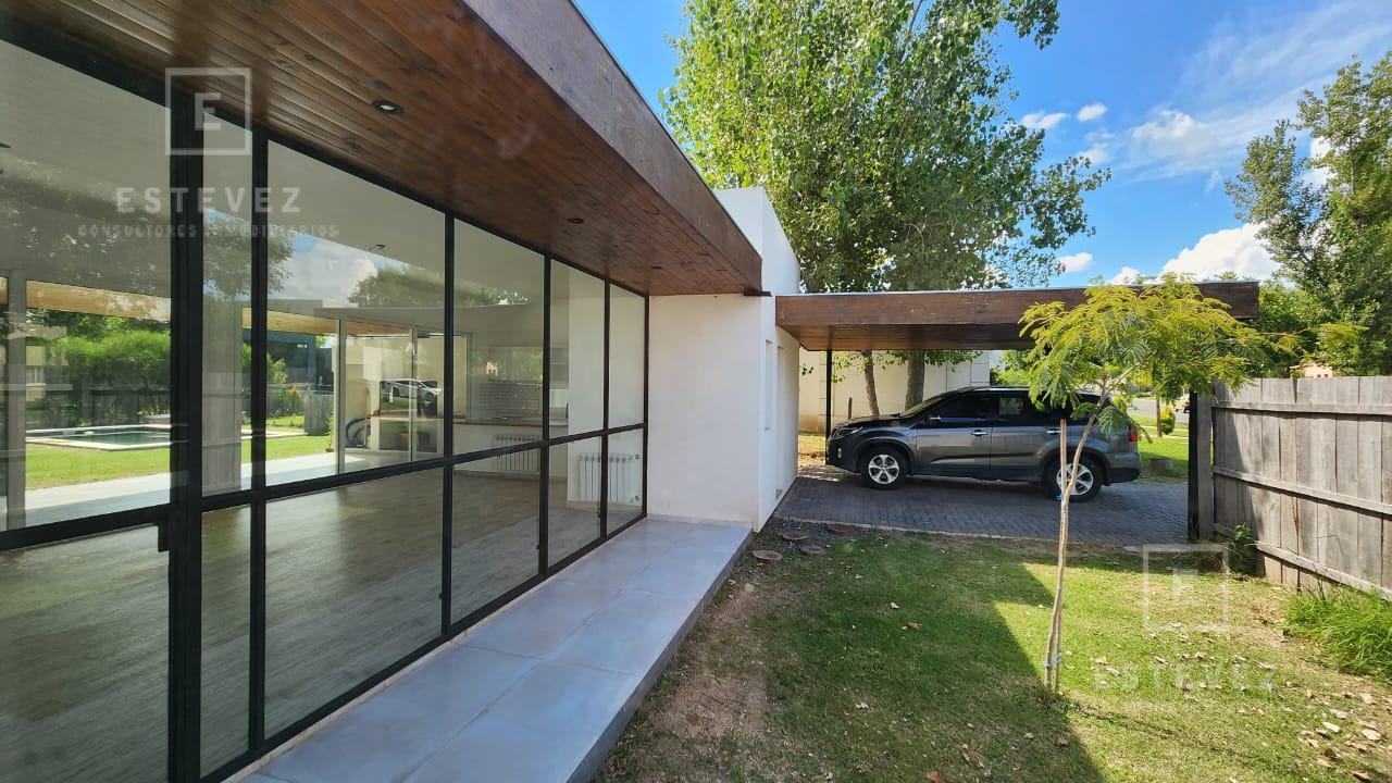 Foto de Casa en venta, 3 dormitorios, pileta. Barrio Cerrado, Escobar, GBA Norte, imagen 5