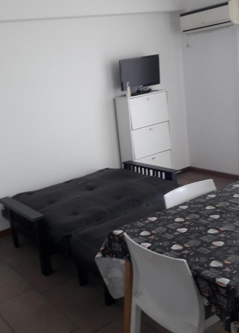 Foto de Departamento DE 1 AMB en ALQUILER EN PARQUE CHACABUCO, imagen 2