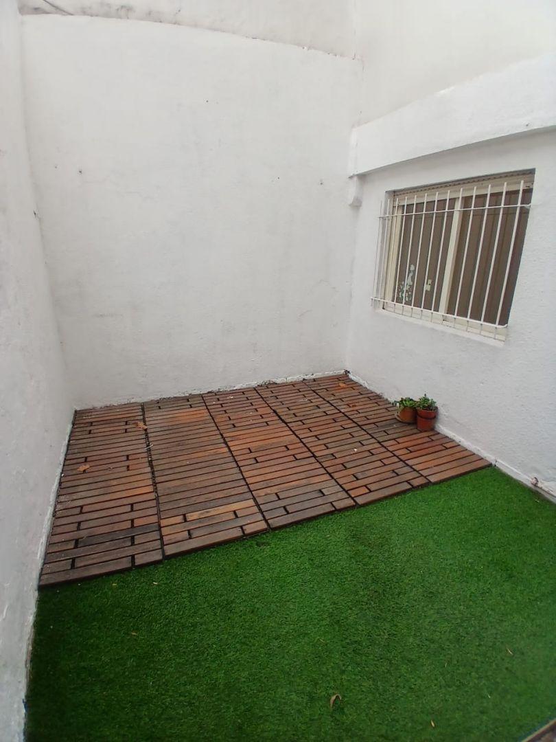 Foto de TRES AMBIENTES AL FRENTE CON PATIO - EXCELENTE ESTADO - MODERNIZADO, imagen 3