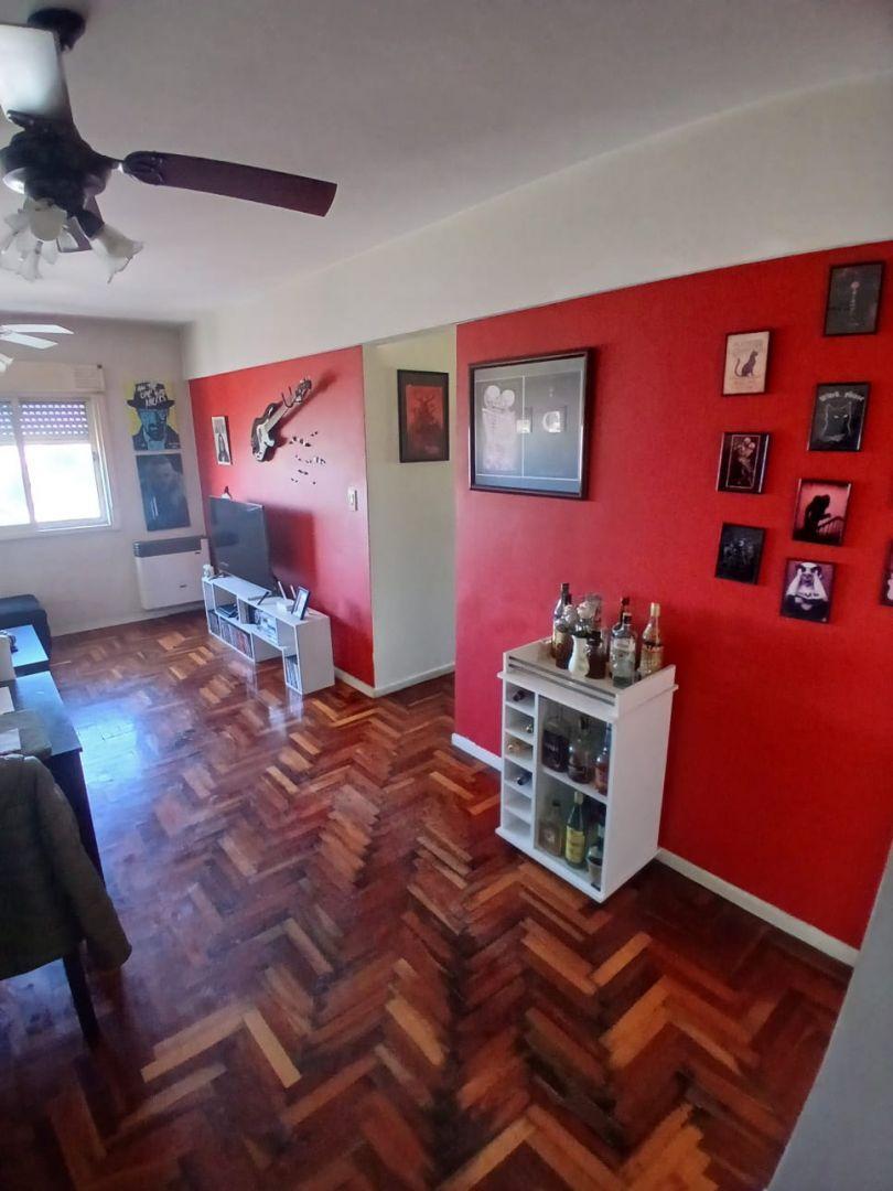 Foto de 4 AMBIENTES FRENTE - VISTA PANORÁMICA - BAÑO COMPLETO Y TOILETT - MUY, imagen 3