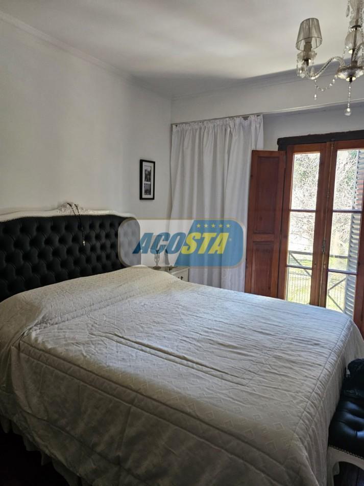 Casa 3 Amb, Frente a Parque, Barrio Mil Casitas Reformada. 3