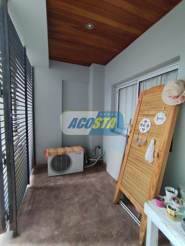 Departamento 2 Amb con Patio, Sobre Av J. B Alberdi 2