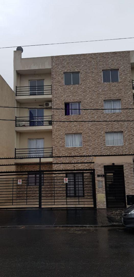 Departamento 2 amb En Alquiler En Lomas Del Mirador