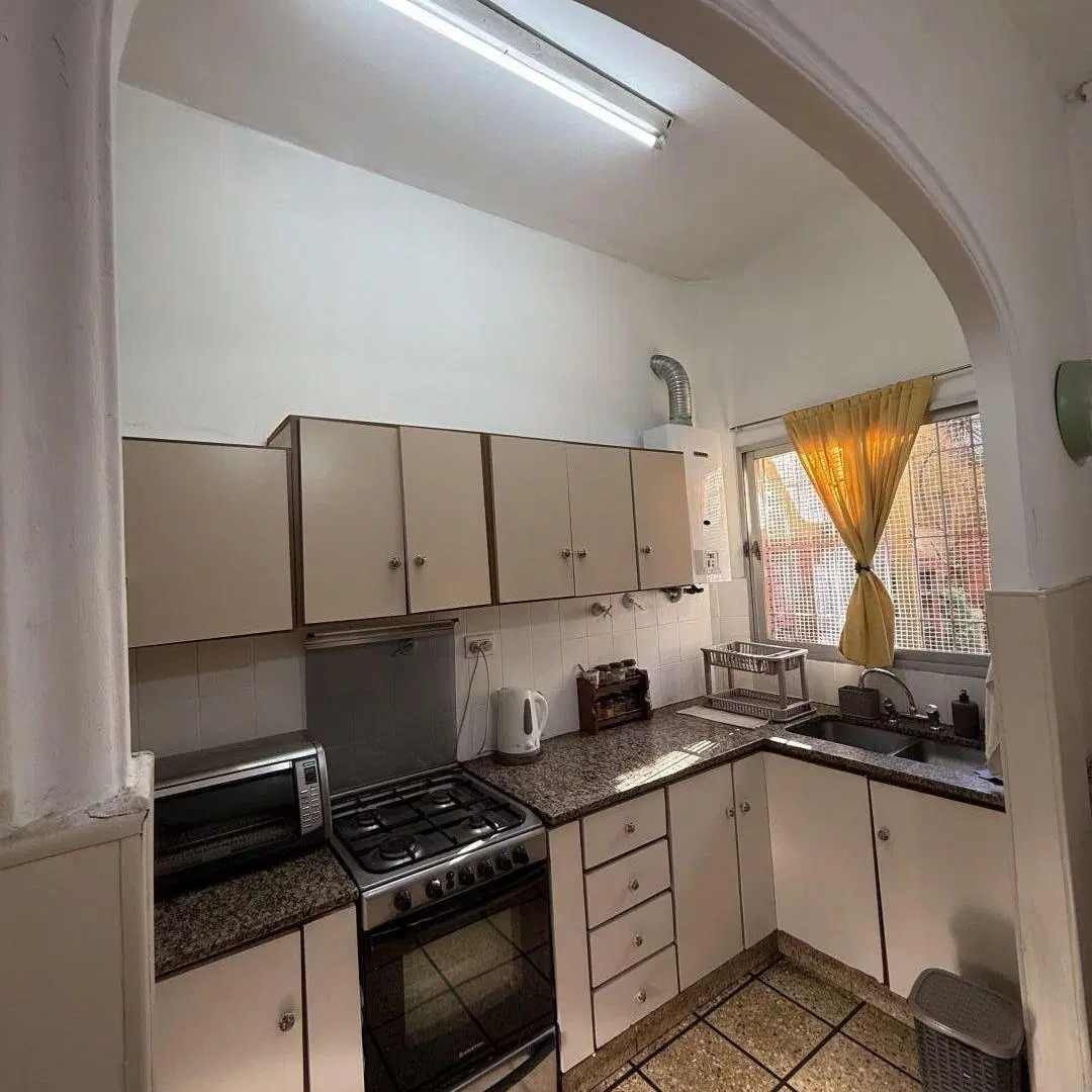CASA EN VENTA EN BARRIO NAON 1