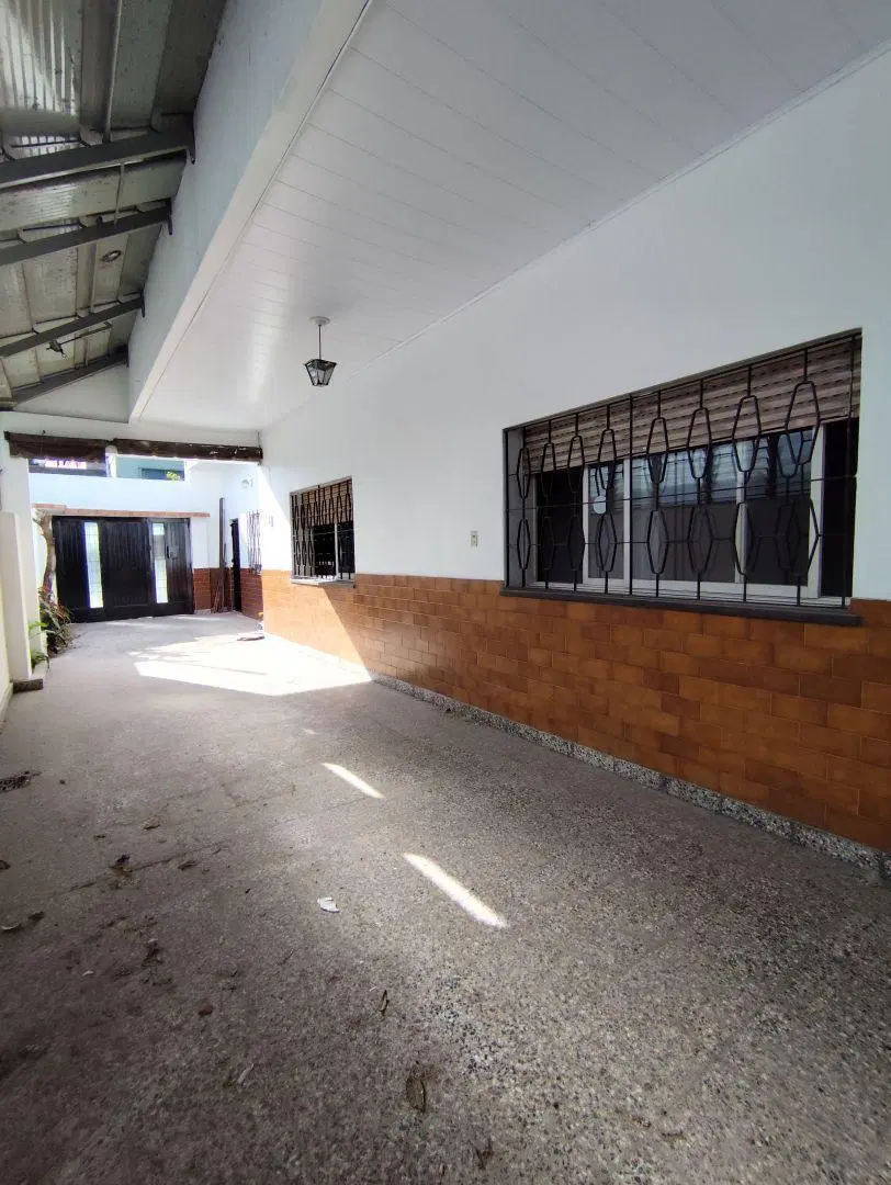 ALQUILER PH 3 AMBIENTES CON PATIO Y GARAJE 4