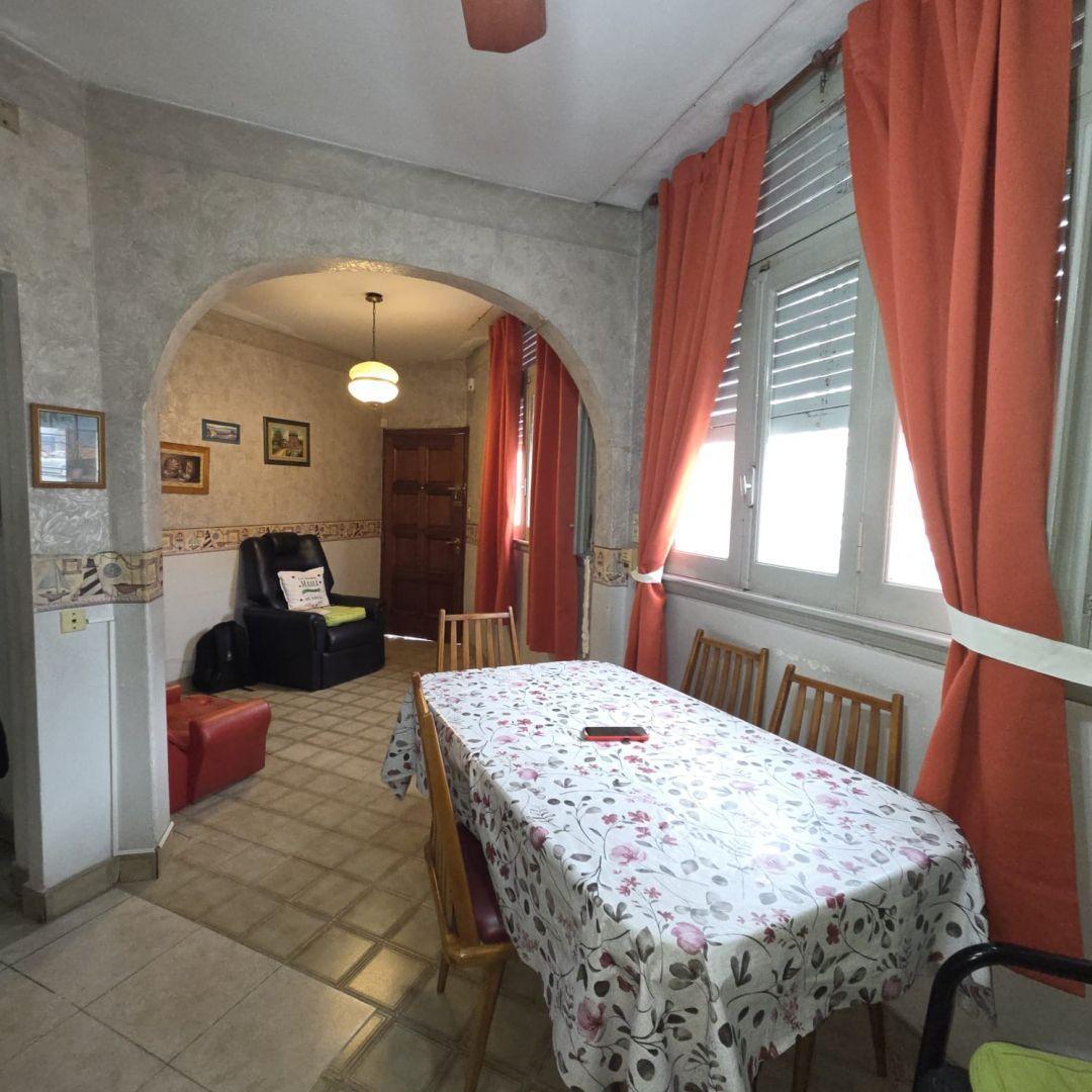 Foto de Casa 5 ambientes. | AV. DIRECTORIO al 6900, imagen 2