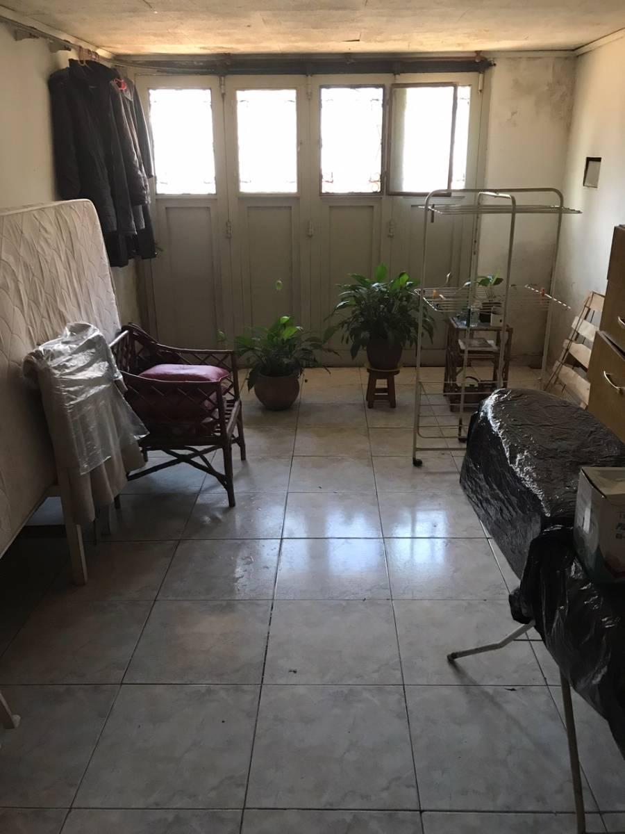 Foto de Venta Casa de 3 amb. con patio, garage y un depto de 2 amb a terminar., imagen 2