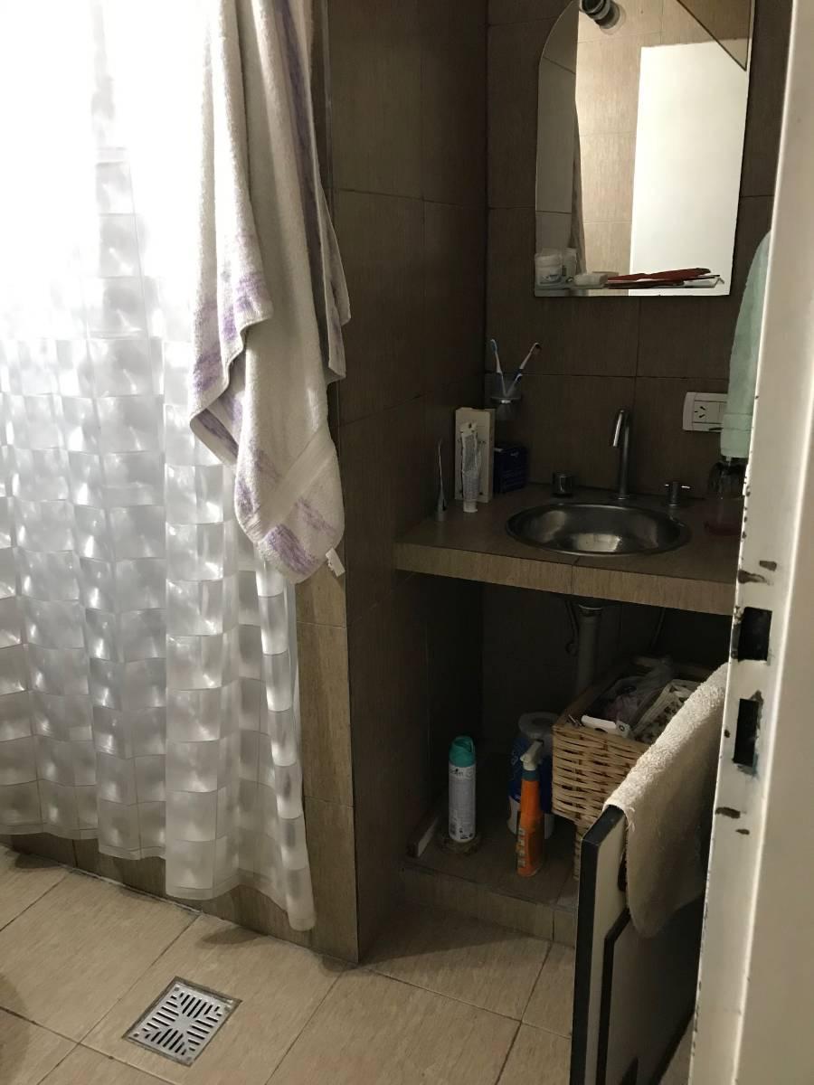 Casa Divisible en 3 Deptos. Tipo PH. 2