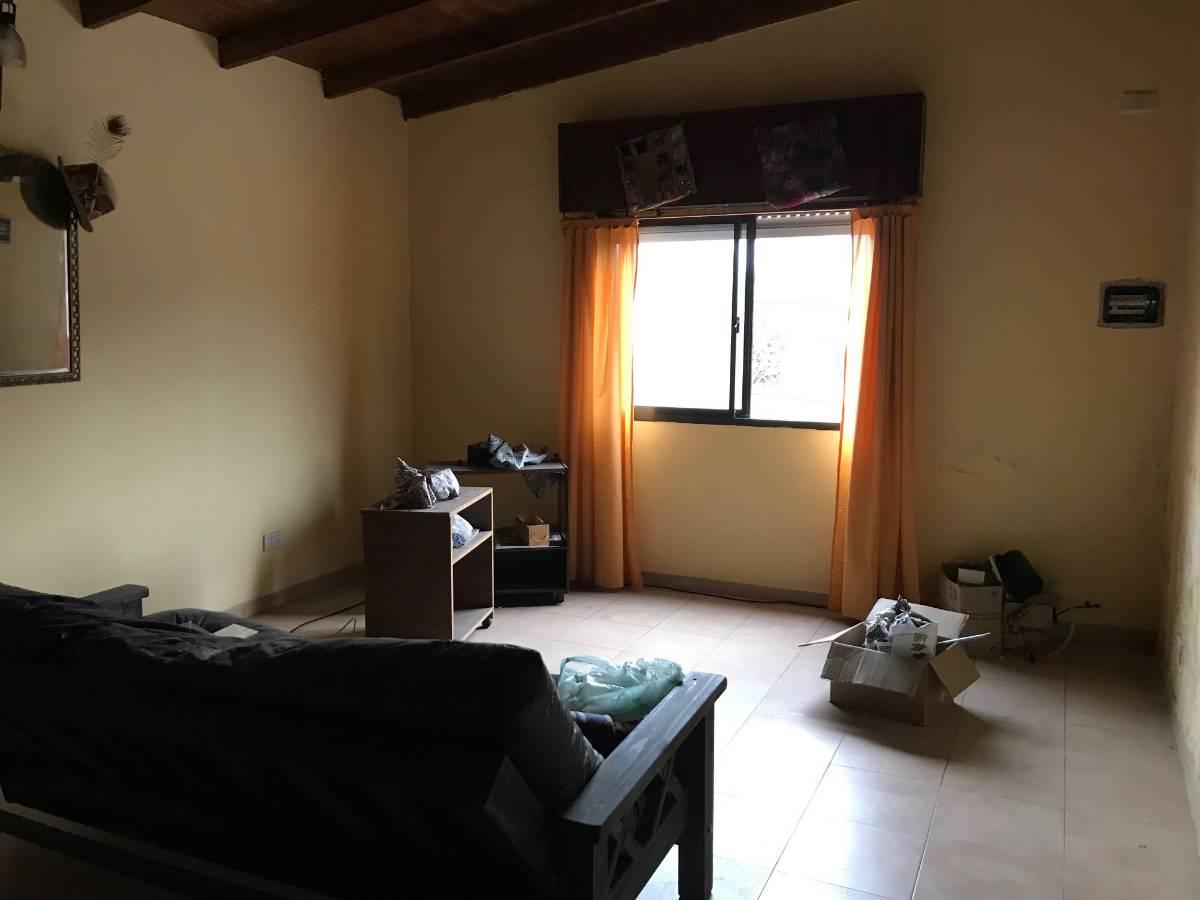 Casa Divisible en 3 Deptos. Tipo PH. 3