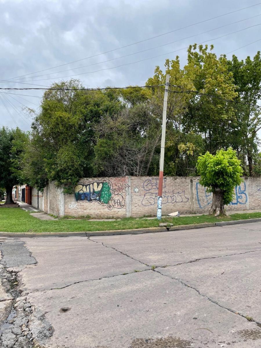 Venta 2 Lotes en Esquina, 300 m², Valentin Alsina, Lanús 2