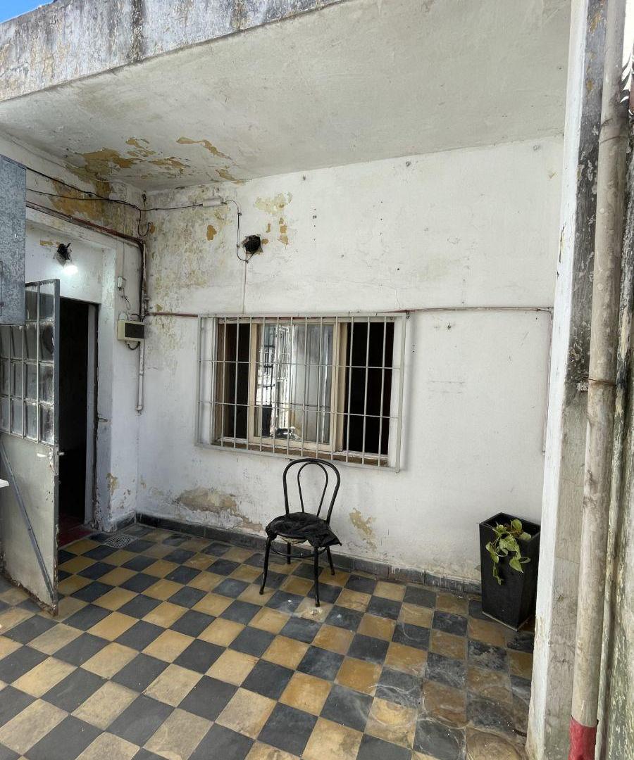 Foto de Venta PH de 2 amb, con patio y terraza libre, Lanús, imagen 4