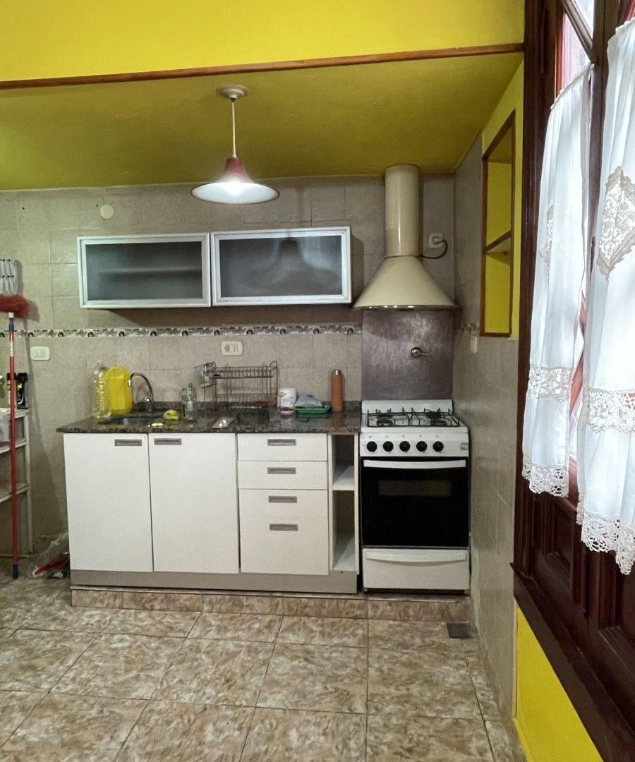 Foto de Alquiler PH de 2amb., Piñeyro, Avellaneda., imagen 3