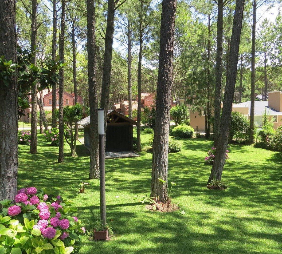 Hermoso Lote - Zona Tridente - De Las Musas - Parquizado - 712 m²