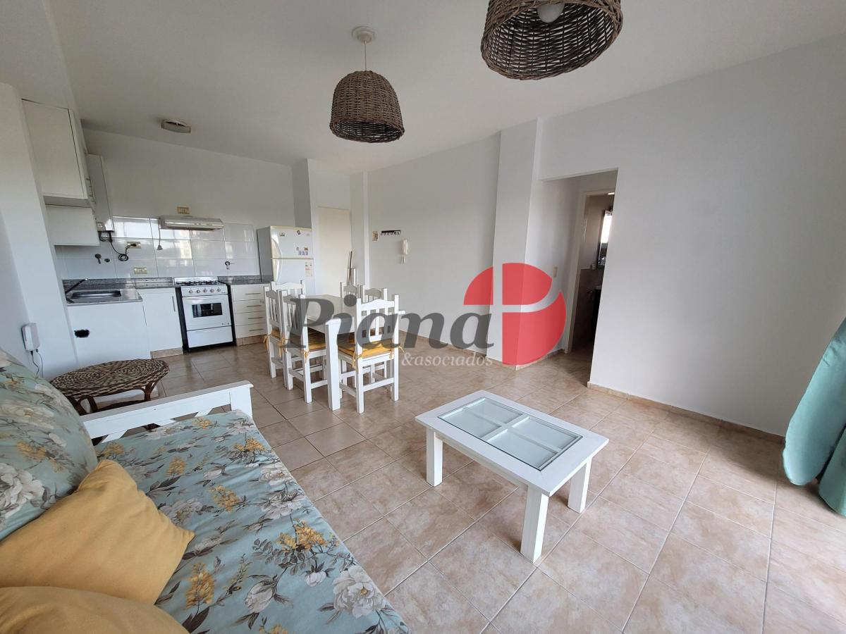 Departamento en Venta - Centrico - Luminoso - Cochera - Financiación