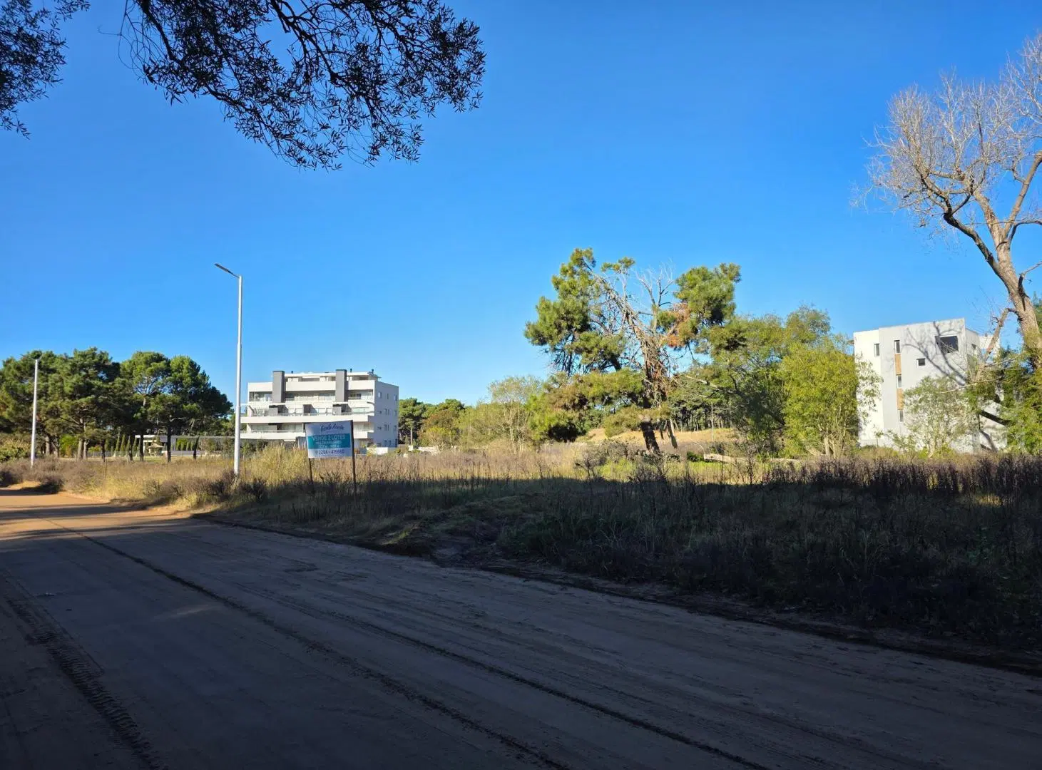 Terreno en Venta - Multifamiliar Hotelero - Inversión Rentable 2