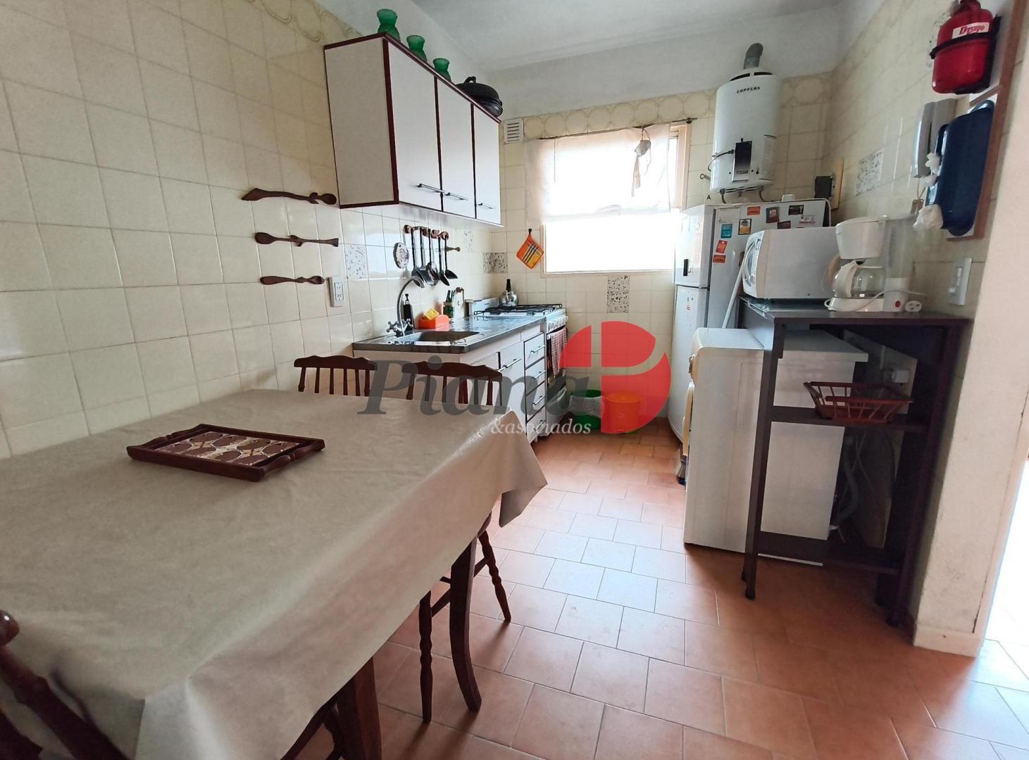 Foto de Departamento en Venta - 2 Ambientes - Excelente Ubicacion - Centro -, imagen 3