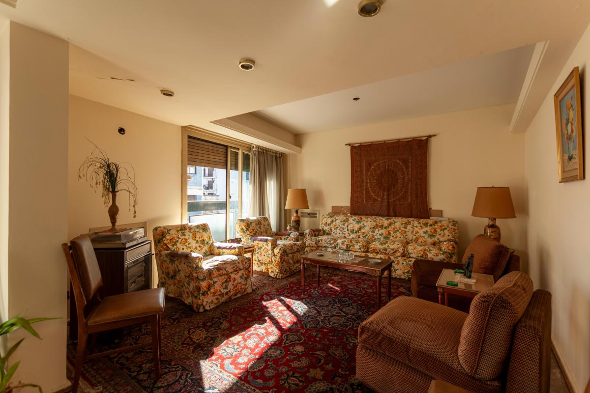 Excelente Departamento Sobre La Calle Viamonte Al 2700. 4