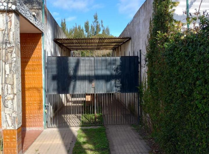 Casa en amplio terreno 2